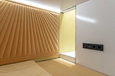 Рулонные шторы LOUVOLITE - моторизация